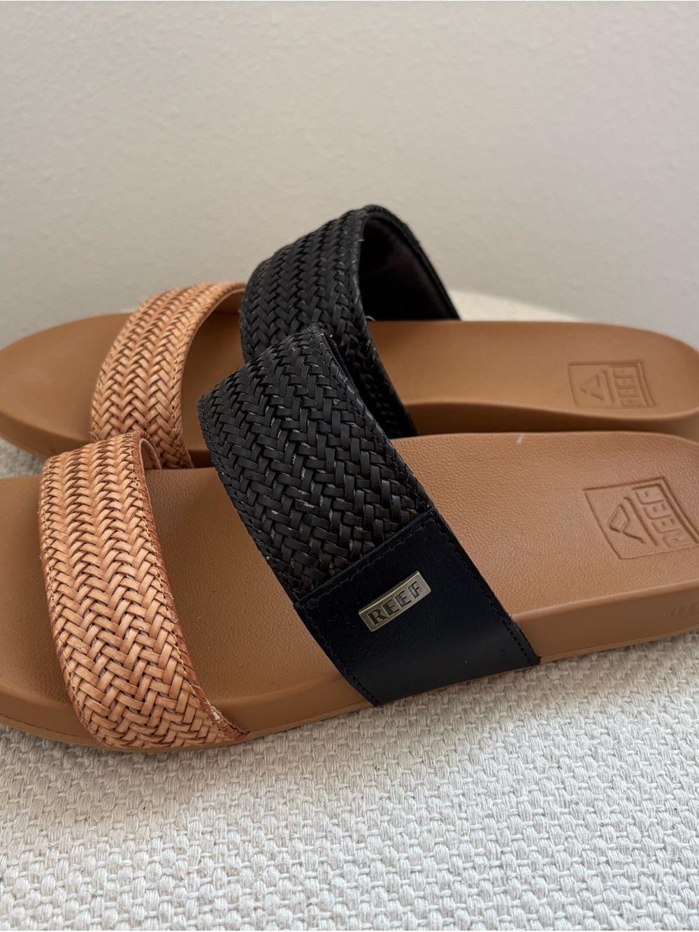 Reef Woven Slide Sandal in Black and Tan - Picture 4 of 5